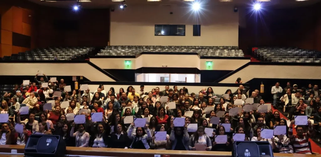 Vinculación laboral población vulnerable Colombia