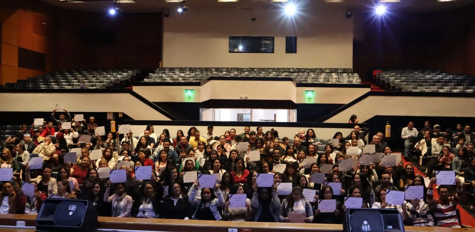 Vinculación laboral población vulnerable Colombia